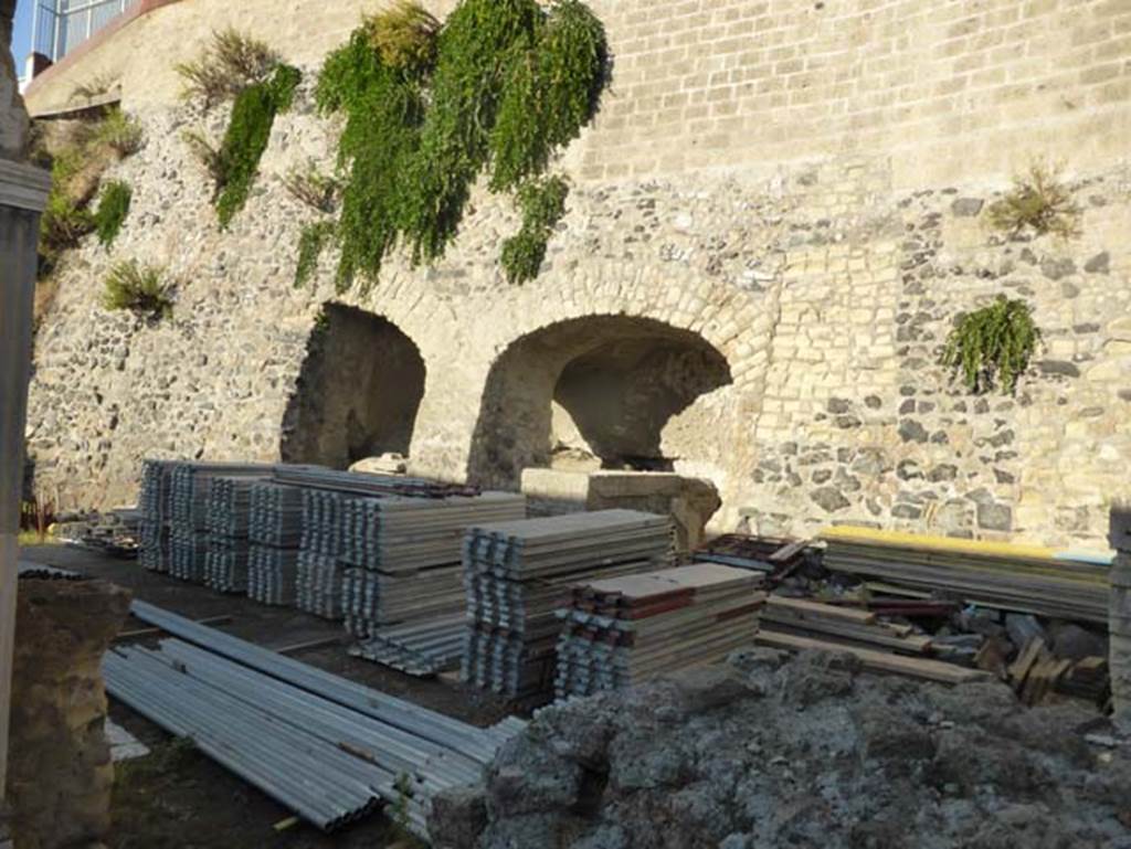 Herculaneum, September 2015. Looking north-west from four-sided arch.